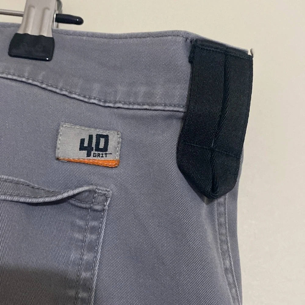 Duluth trading 40 grit Men's Gray carpenter Pants slim fit workwear office 44x30